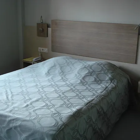 Au Cygne Hotel